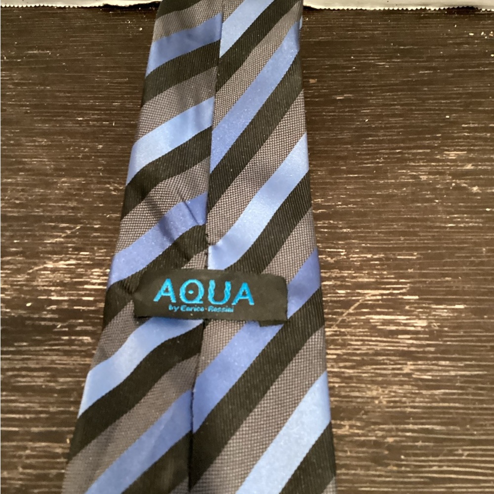 Men’s Aqua Elegant Striped Tie in Blue and Black